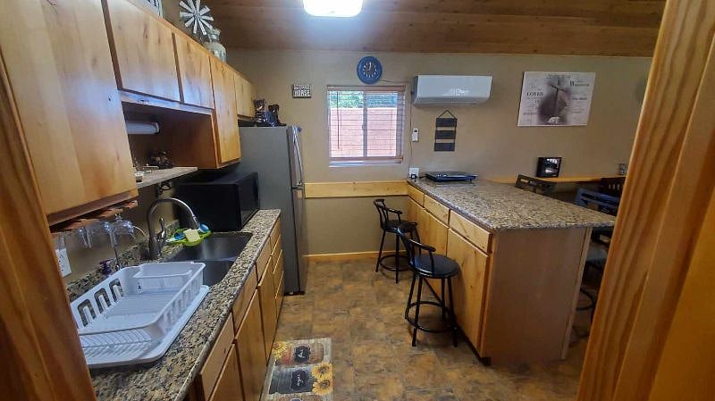 Furnished Finder property 538631_1 photo 8