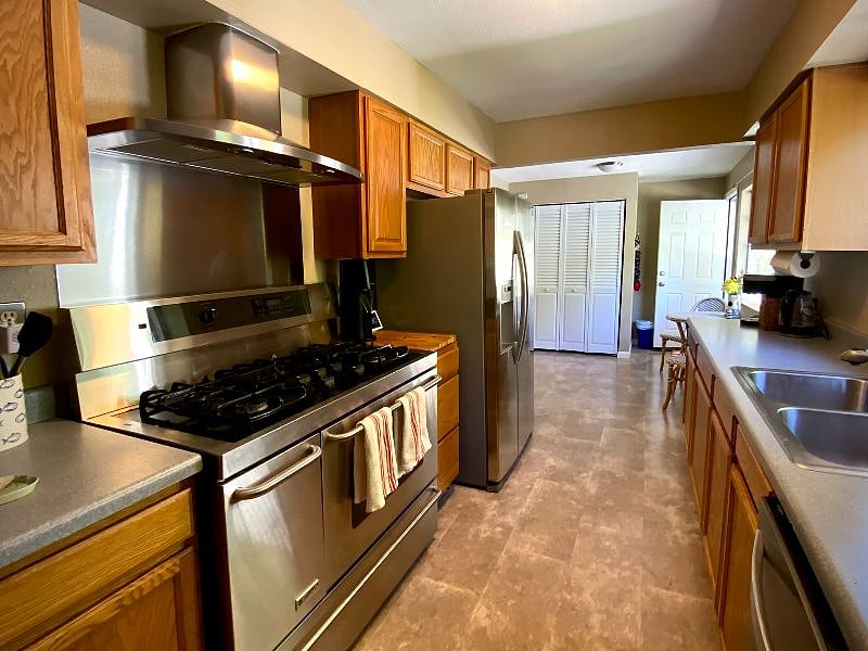 Furnished Finder property 538653_1 photo 10