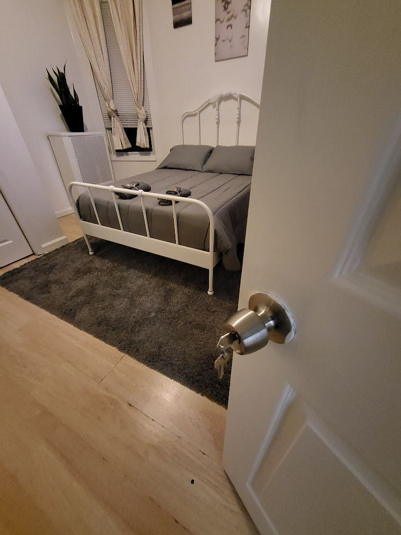 Furnished Finder property 538702_1 photo 3
