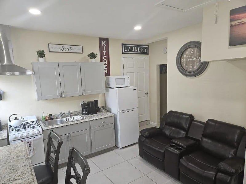 Furnished Finder property 538747_1 photo 4