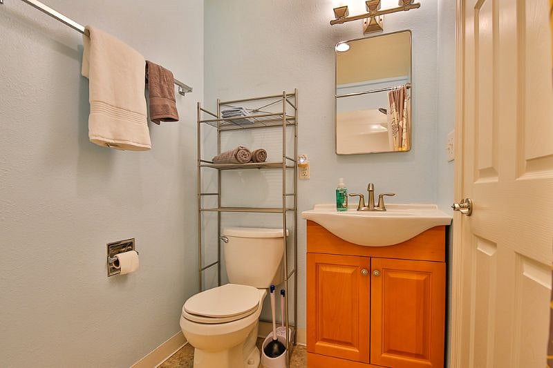 Fully stocked nearby bathroom for bedroom #2