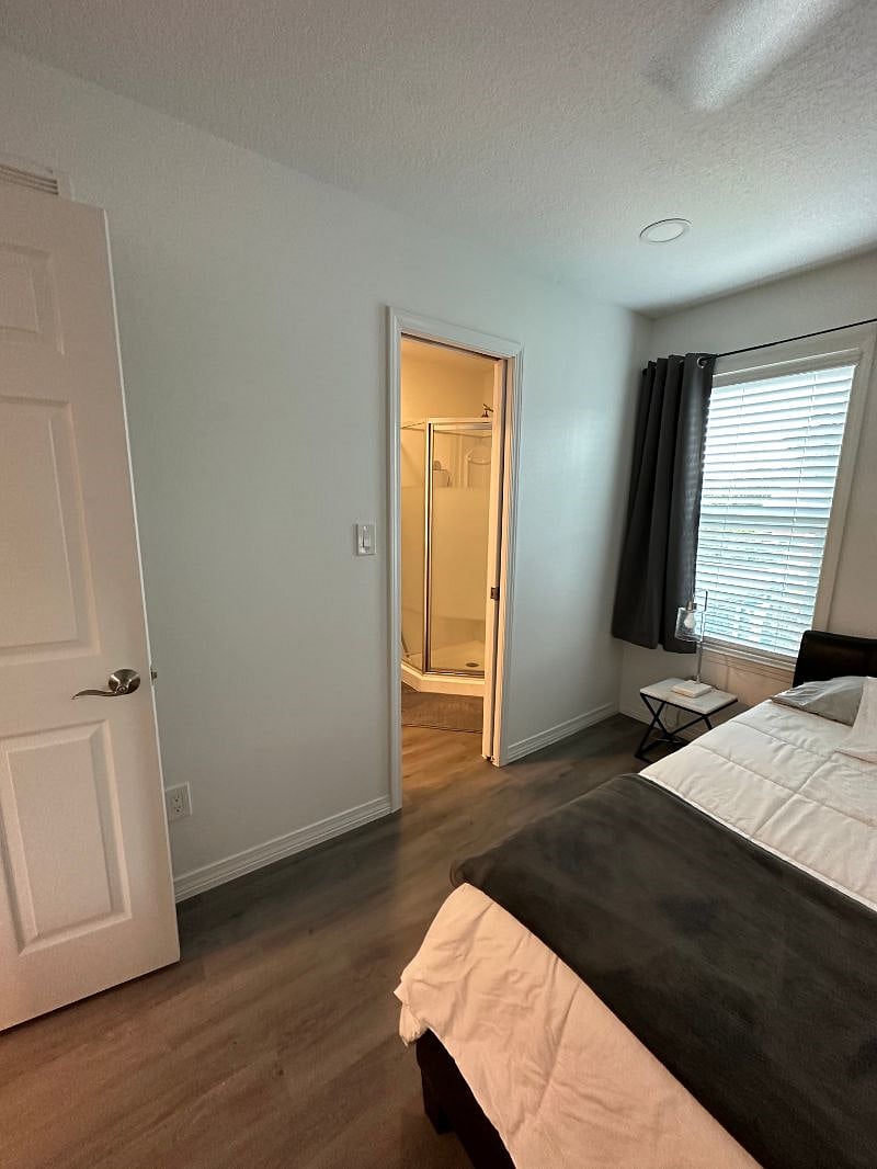 Furnished Finder property 538804_1 photo 7