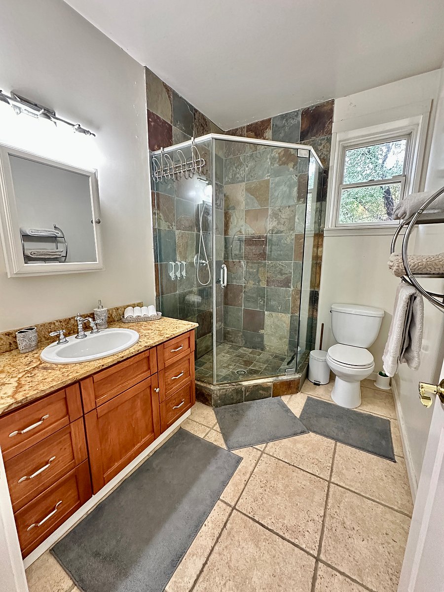 Furnished Finder property 538957_1 photo 3
