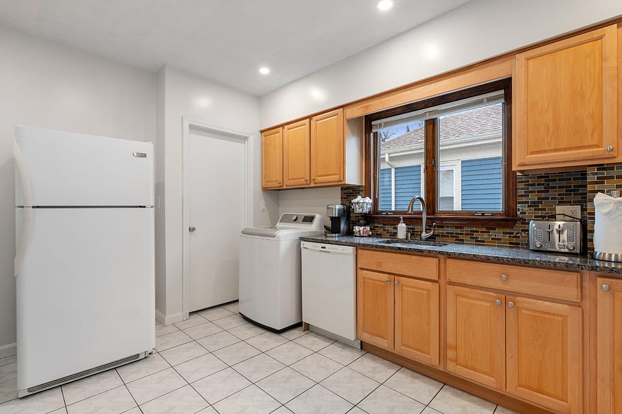 Furnished Finder property 538968_1 photo 18