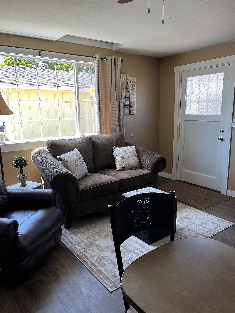 Furnished Finder property 539190_1 photo 4
