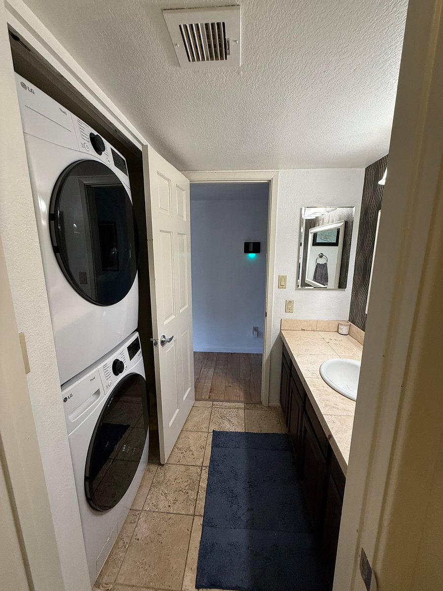 Furnished Finder property 539230_1 photo 17
