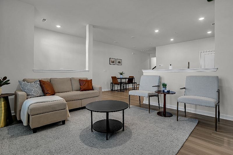 Furnished Finder property 539232_1 photo 4