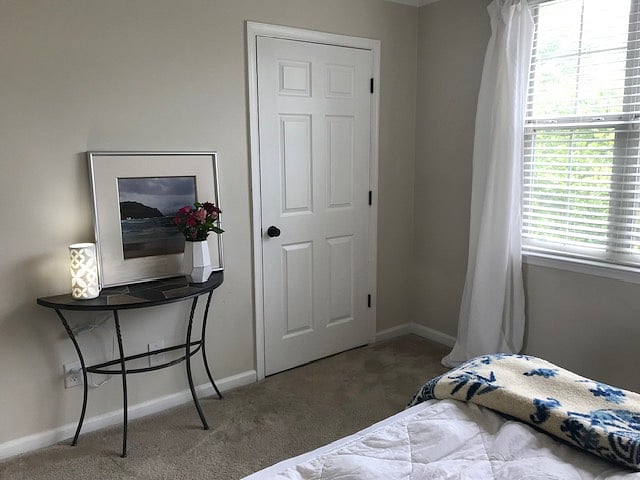 Large window lets in lots of light.  Desk will be furnished.