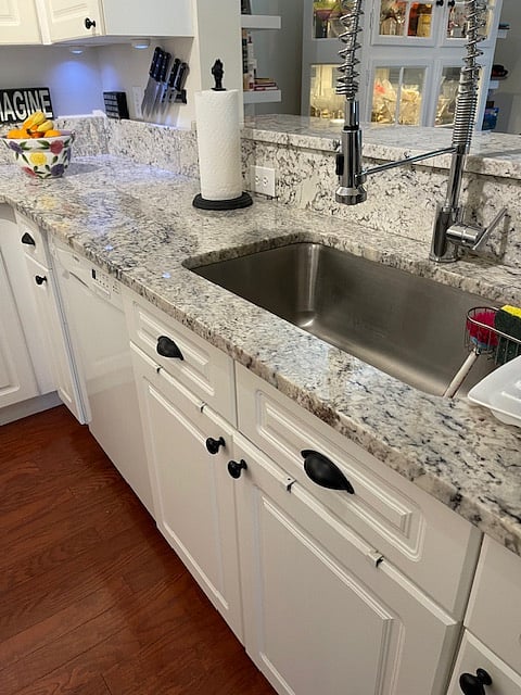 Shared Kitchen with gas range, dishwasher, W/D.