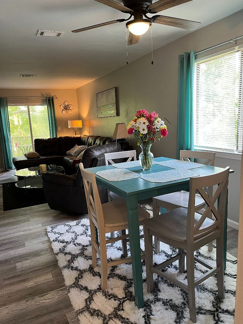 Dining area into Living room