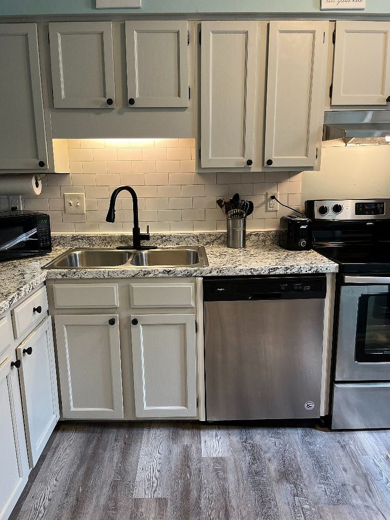 Well equipped kitchen with everything you need to cook meals. Including coffee maker, toaster, microwave.