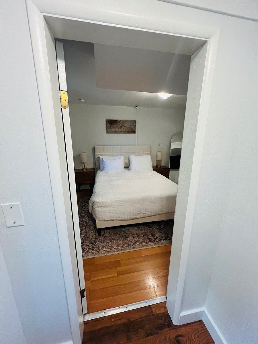 Furnished Finder property 539291_1 photo 12