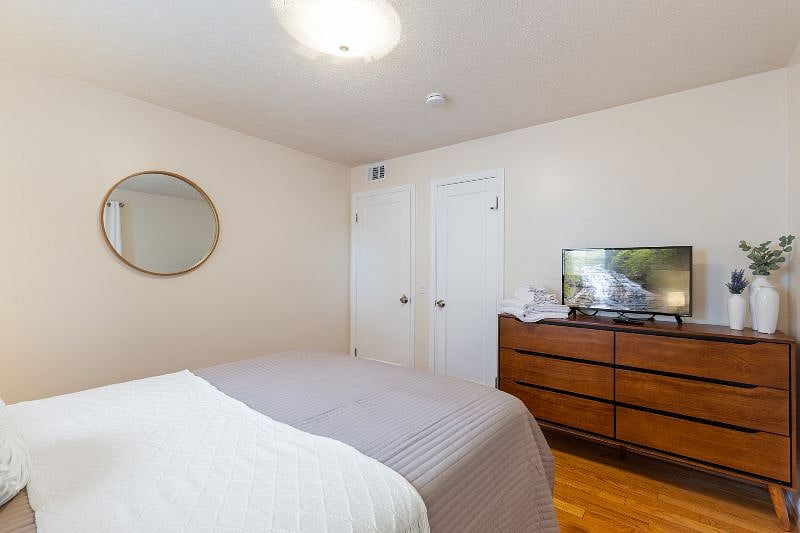 Furnished Finder property 539465_1 photo 8