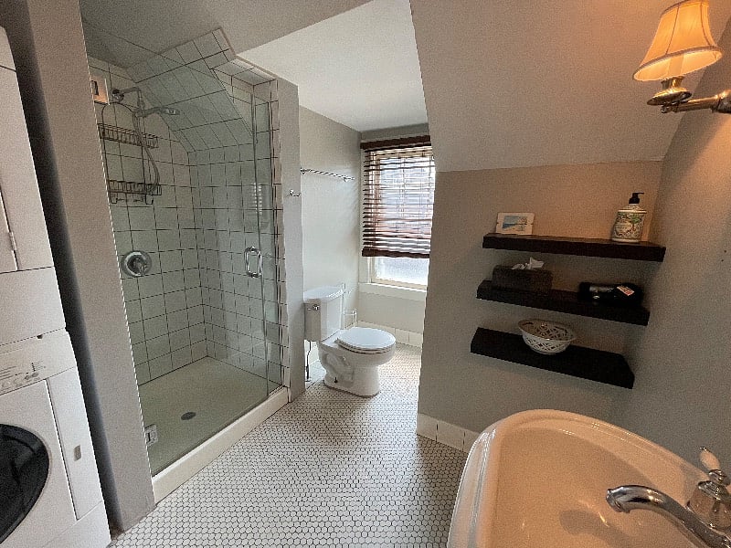 Furnished Finder property 539492_1 photo 17