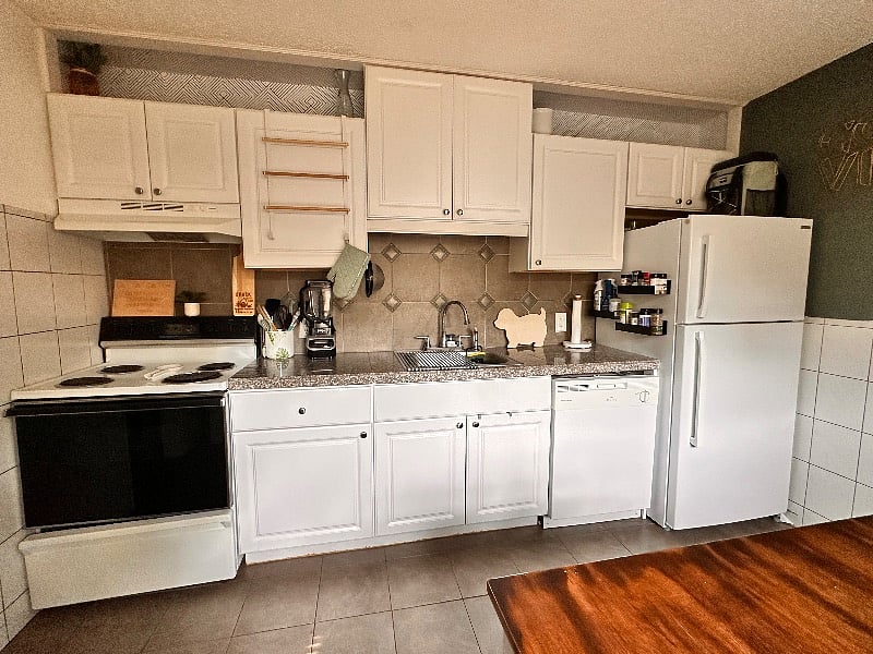 Furnished Finder property 539559_1 photo 24