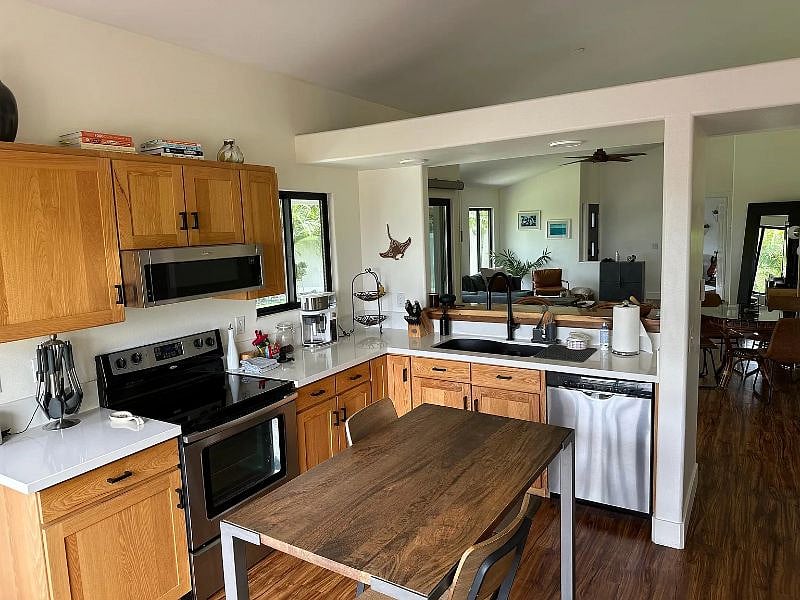 Furnished Finder property 539573_1 photo 12