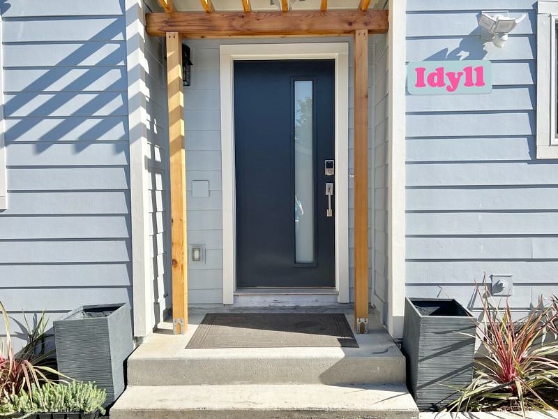 Townhouse entrance