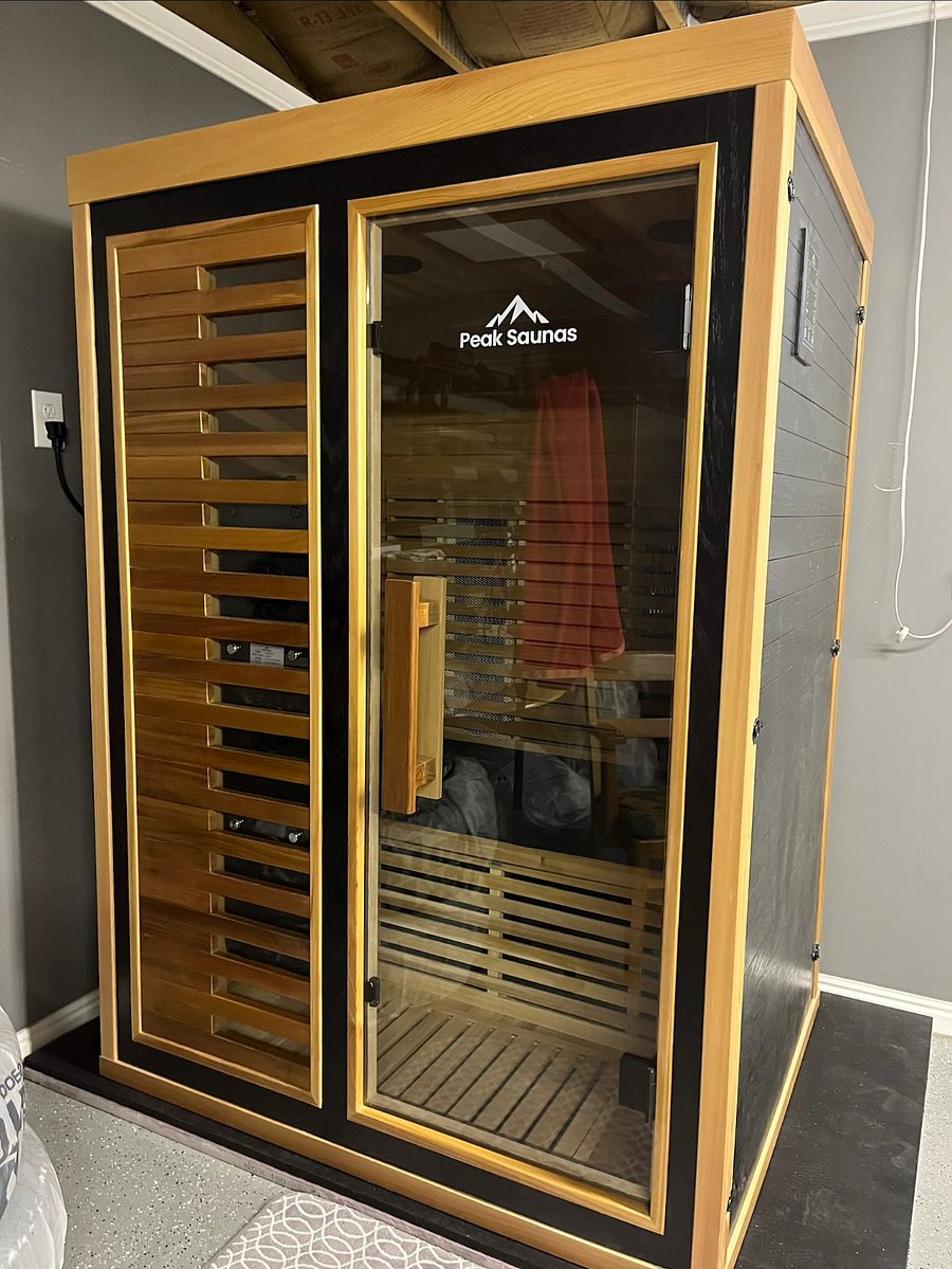 Infrared sauna and redlight unit in garage