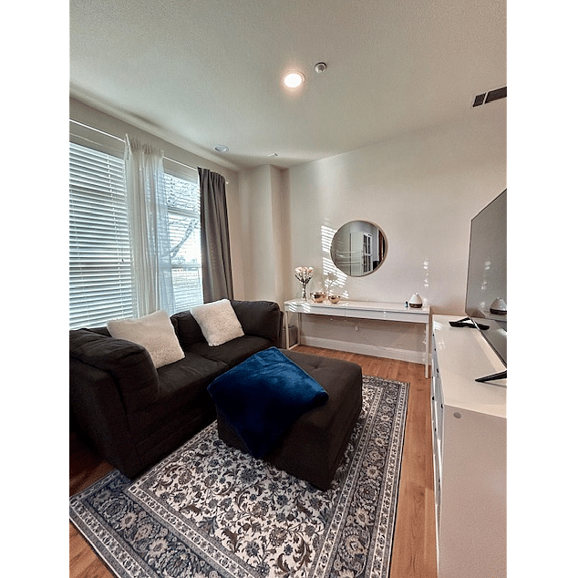 Furnished Finder property 539806_1 photo 1