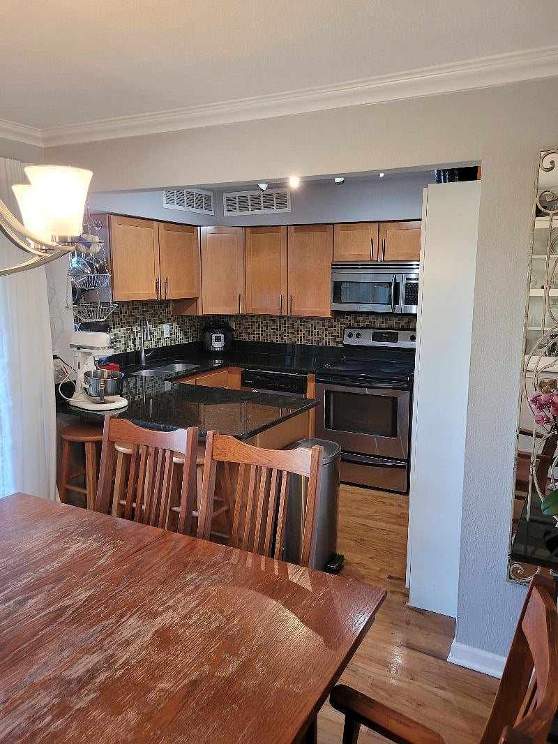 Furnished Finder property 539900_1 photo 21