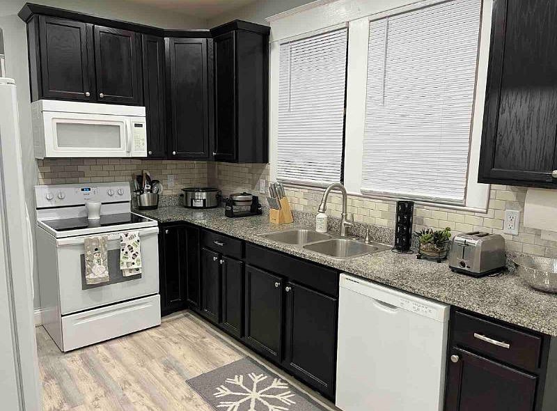 Furnished Finder property 539902_1 photo 9