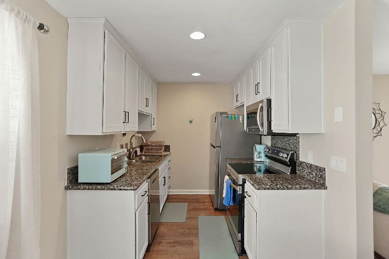 Furnished Finder property 539905_1 photo 11