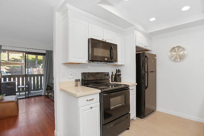 Furnished Finder property 539920_1 photo 11