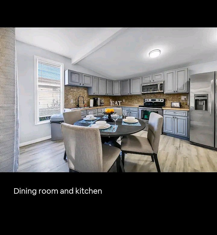 Furnished Finder property 539933_2 photo 9