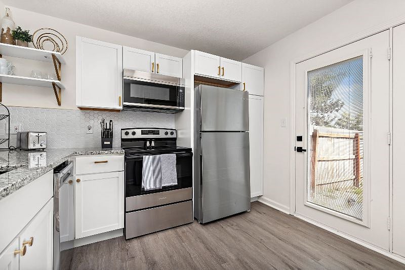 Furnished Finder property 539937_1 photo 6