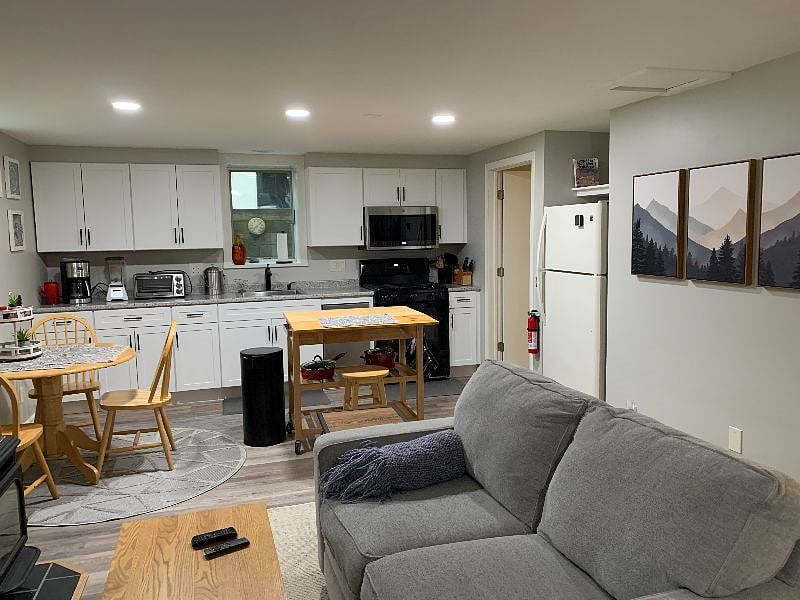 Furnished Finder property 539997_1 photo 4