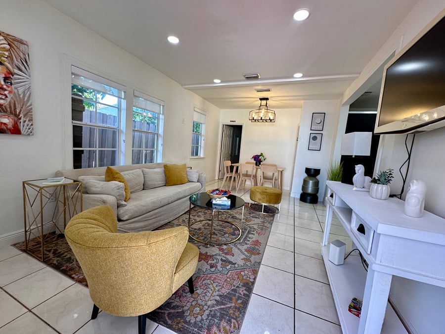 Furnished Finder property 539998_1 photo 3