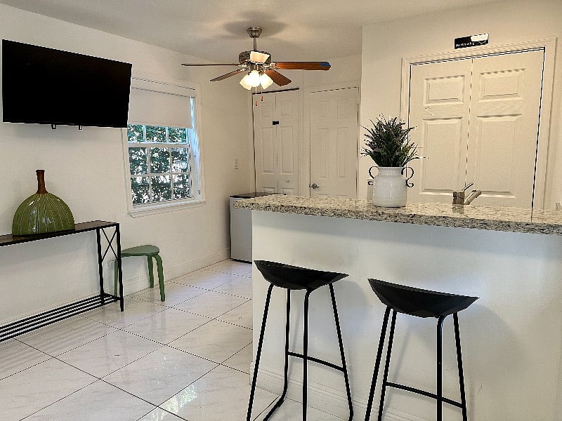 Furnished Finder property 539998_2 photo 4