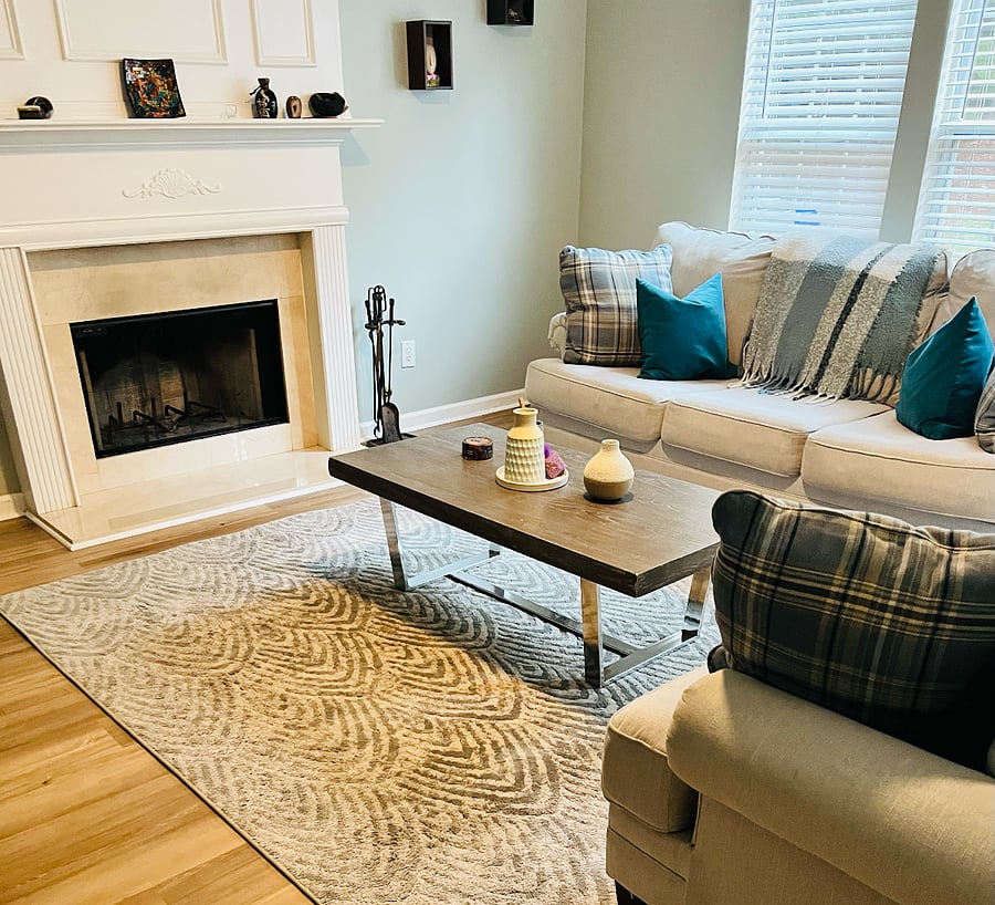 Cozy Family Area #1
w/ wood fireplace