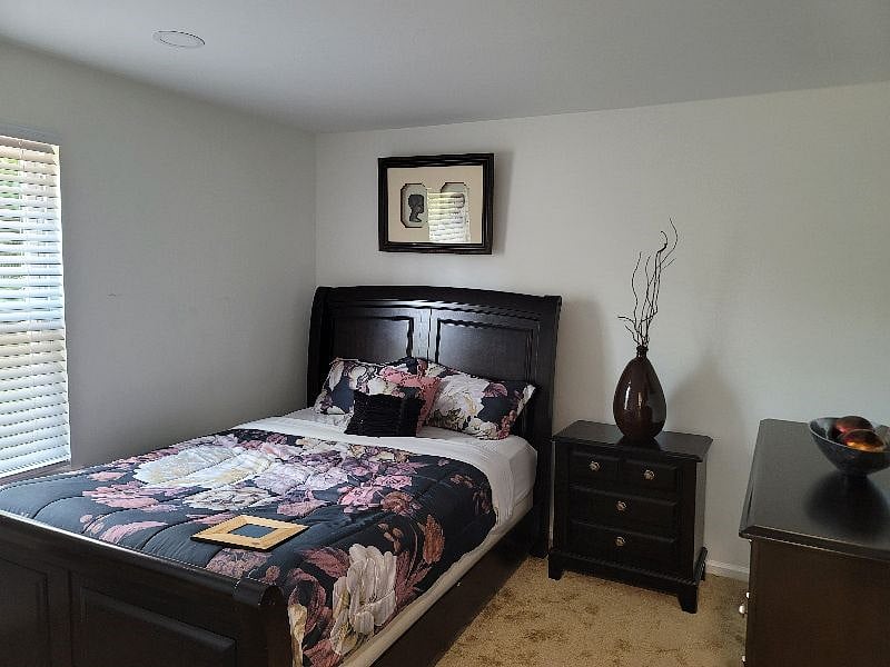 Furnished Finder property 540037_1 photo 8