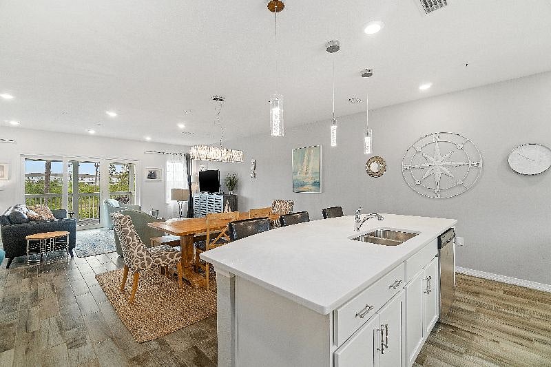 Furnished Finder property 540048_1 photo 14