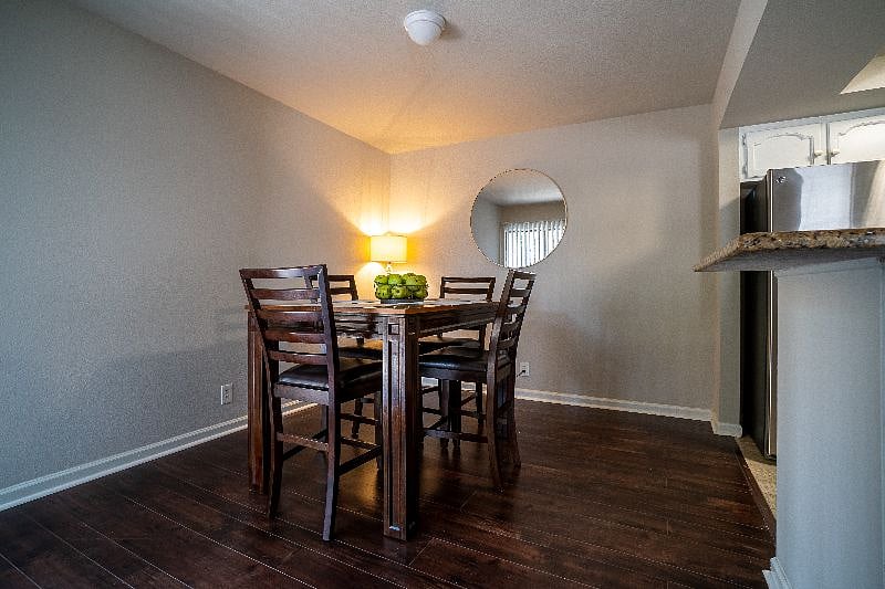 Furnished Finder property 540602_1 photo 4