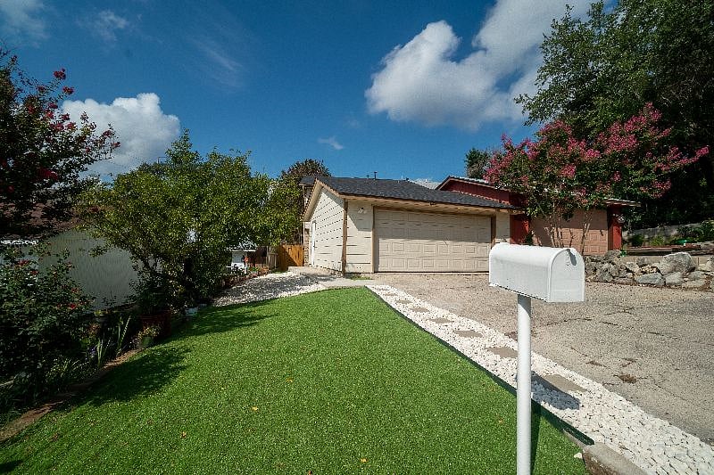 Furnished Finder property 540602_1 photo 18