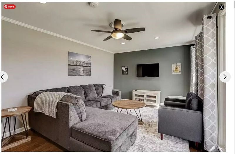 Another view of the front living area.