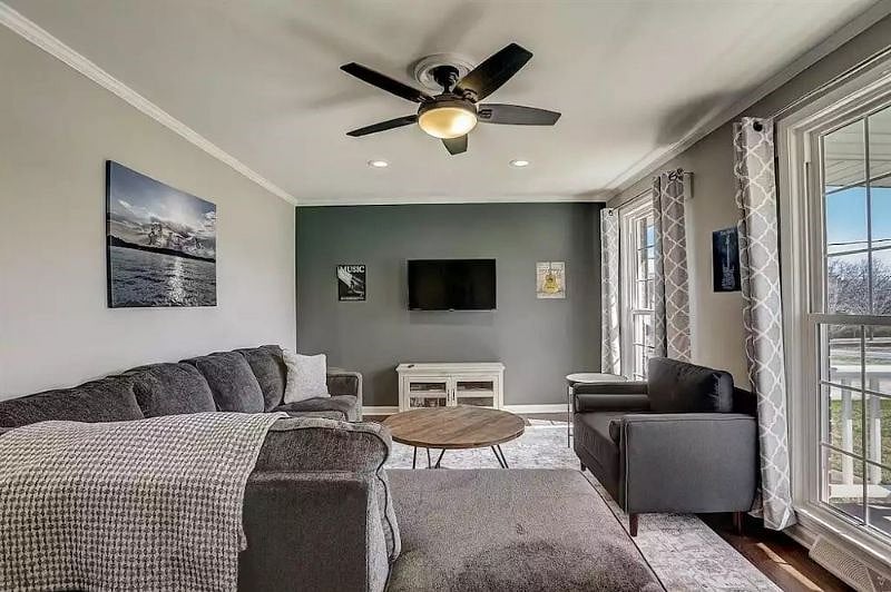 Have you seen enough of the front living area?