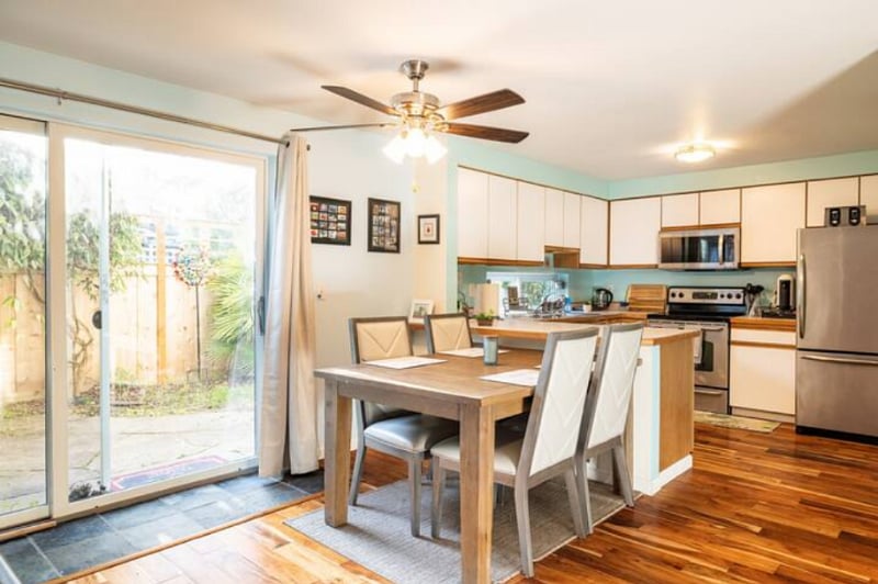 Furnished Finder property 540682_1 photo 8