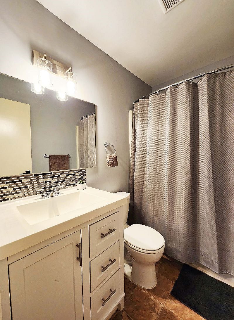 Furnished Finder property 540710_1 photo 24
