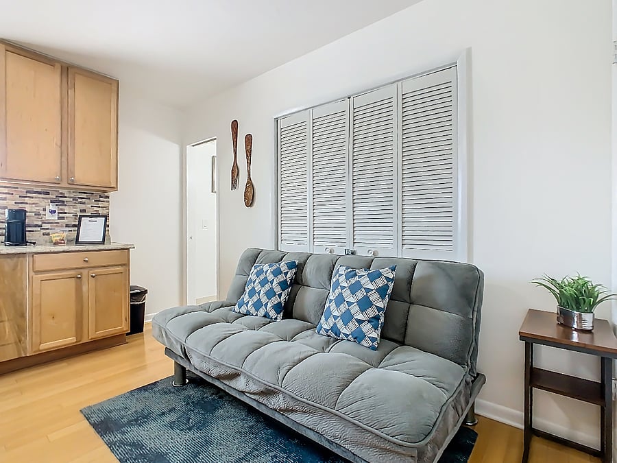 Furnished Finder property 540864_1 photo 8