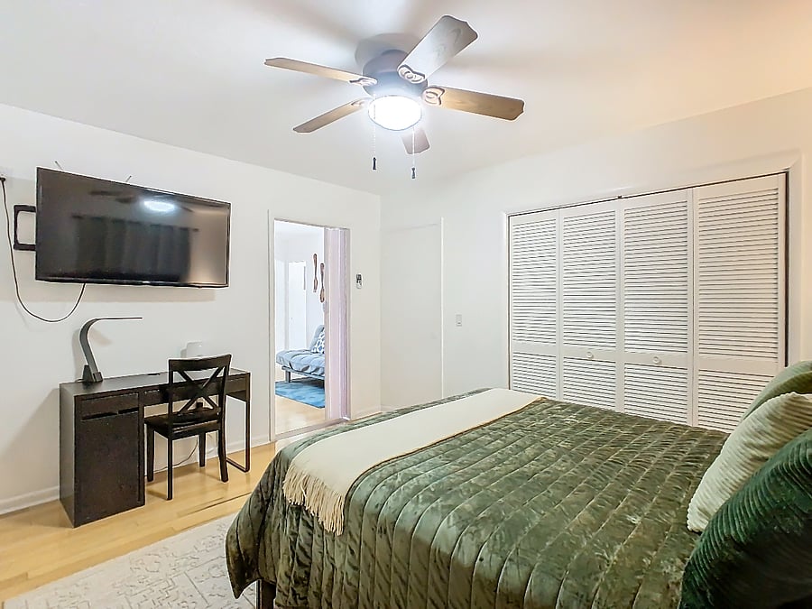 Furnished Finder property 540864_1 photo 12