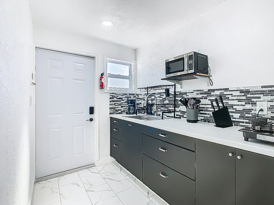 Furnished Finder property 540864_2 photo 3