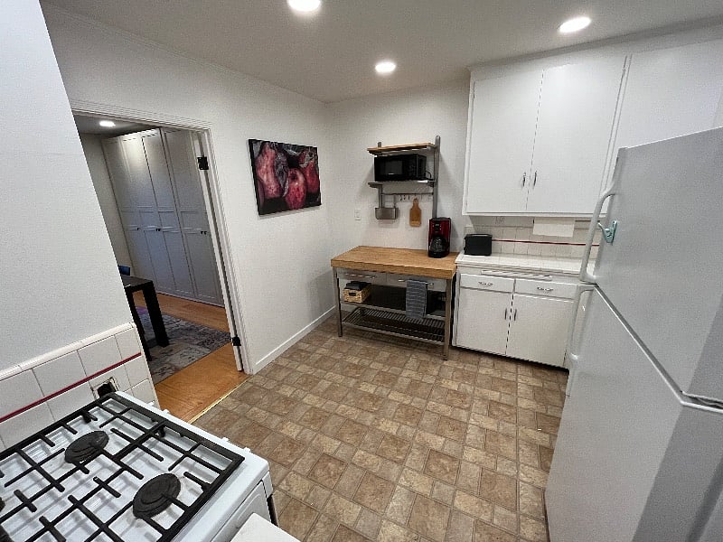 Furnished Finder property 540890_1 photo 9
