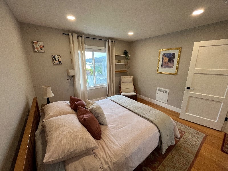 Furnished Finder property 540890_1 photo 17