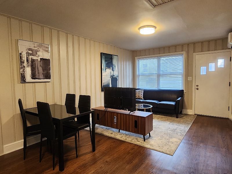 Furnished Finder property 541005_1 photo 4
