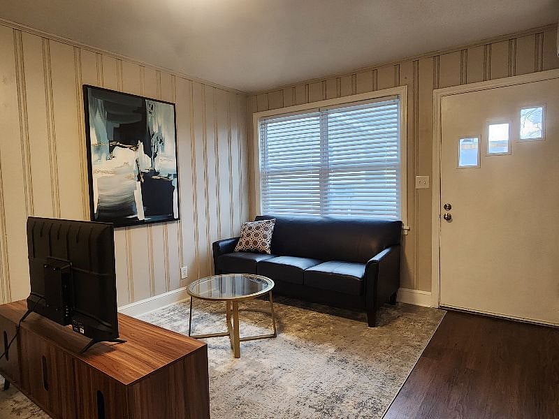 Furnished Finder property 541005_1 photo 7