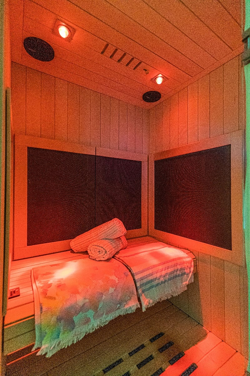 Infrared saunas have incredible health benefits such as detox, relaxation, muscle recovery, and heart health.