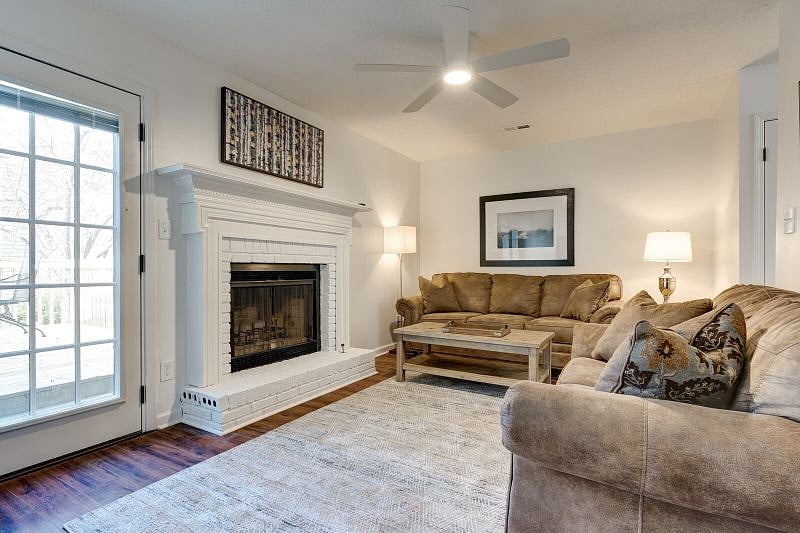 Furnished Finder property 541060_1 photo 3
